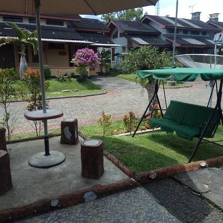 Vila Kota Bunga Private Pool Puncak Exterior photo